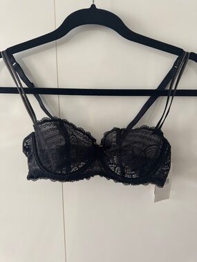 NWT Chantelle Black Lace Balconette Bra with Double Straps